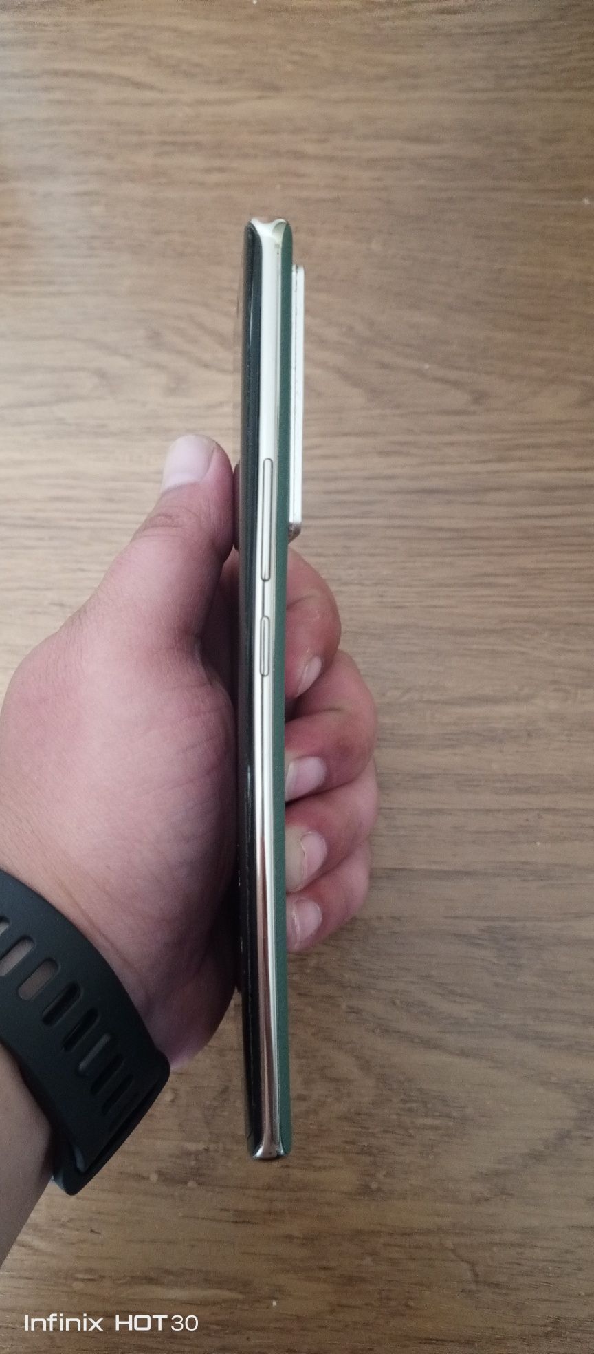 Продам телефон Infinix note 40 pro