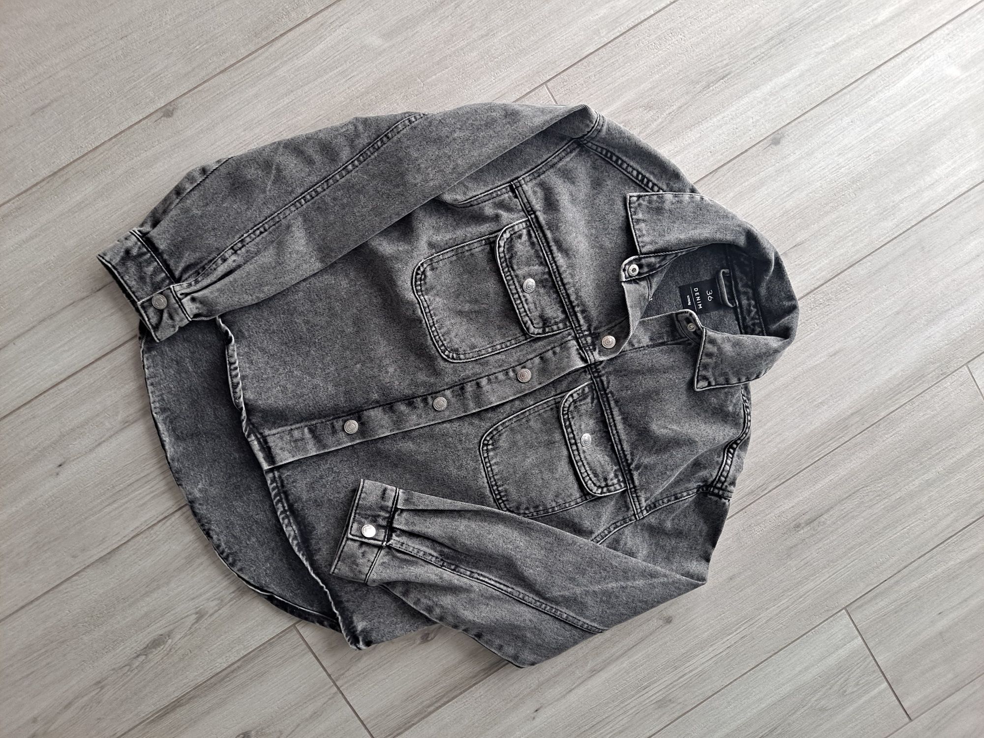 Kurtka jeans damska oversize