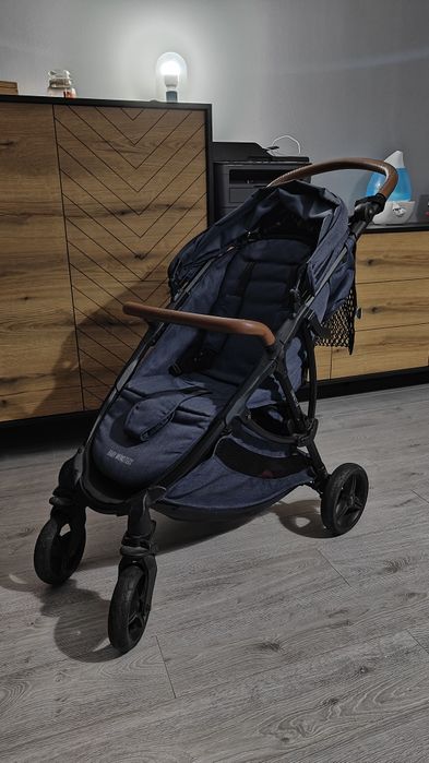 Wózek spacerowy Baby Monsters Compact 2.0 + dodatki
