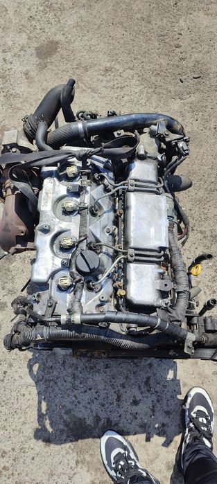 Двигун мотор Тойота авенсіс т25 Рав4 Корола 2.0 hdi d4d