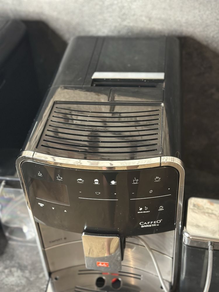 Продам кавомащину Milita Barista TS
