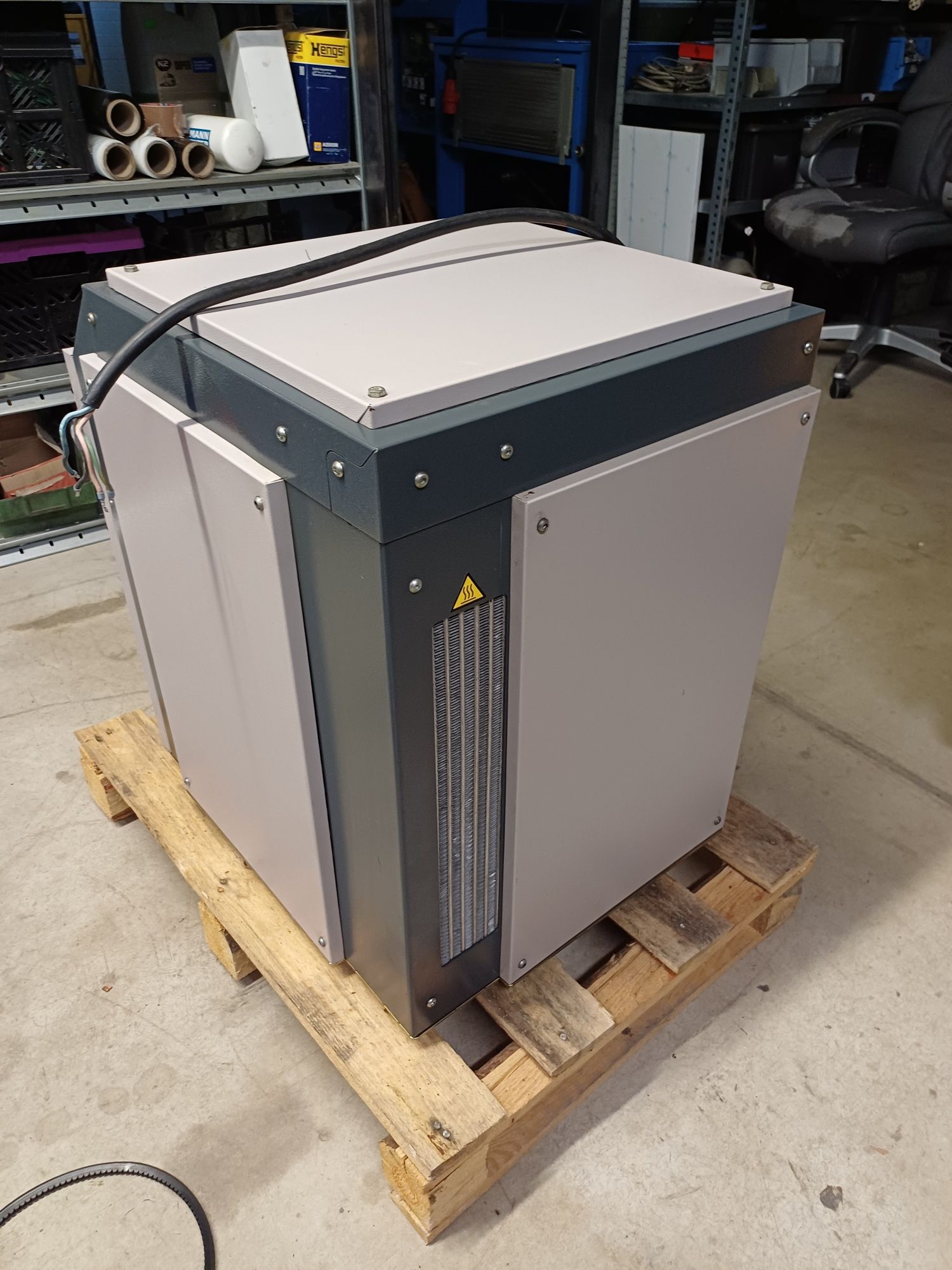Kompresor śrubowy 2,2 kw l