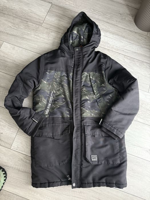 Зимова куртка на хлопця