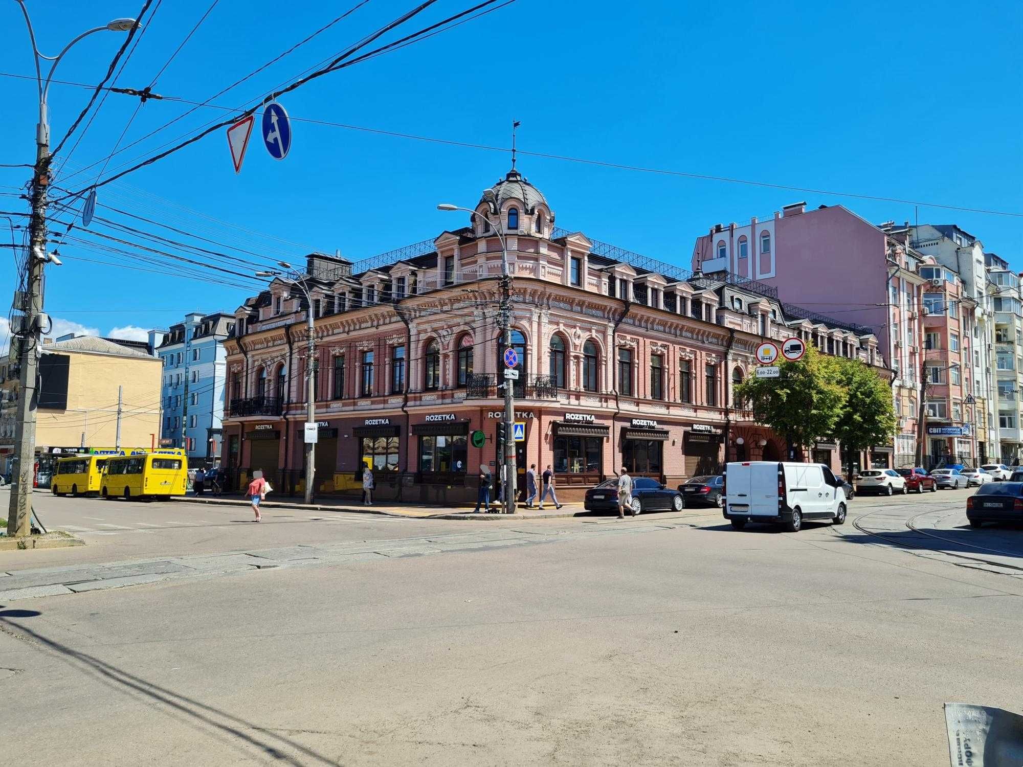 Офіс 70 м.кв. Верхній Вал 28 Поділ метро Контрактова площа меблі Без%