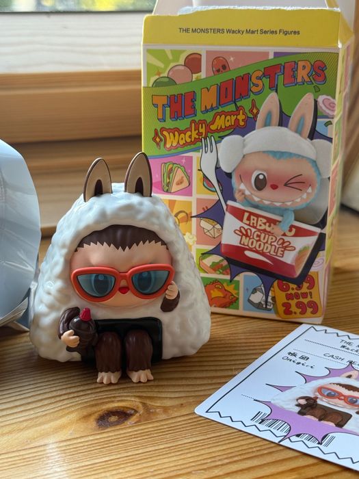 LABUBU Pop Mart Wacky Mart Figurka Kolekcjonerska