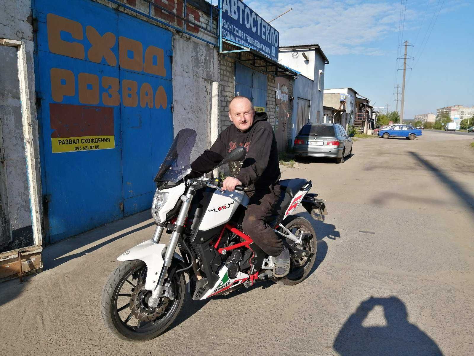 Benelli tnt 250 2019 року