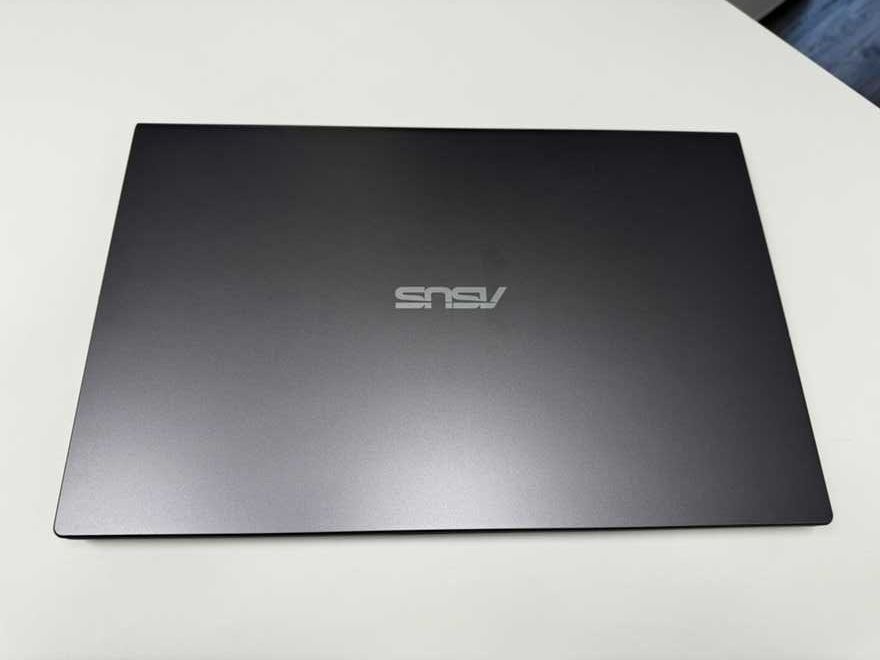 Asus X515JA I3-1005G1/8GB/WIN10/256GB SSD/15,3 Cali