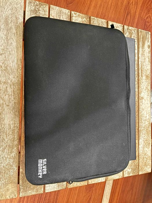 Dell Inspiron 3520 i5-1235U/16GB/1TB/Win11 120Hz