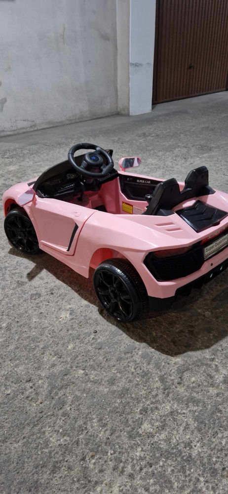 Carro eletrico rose cor