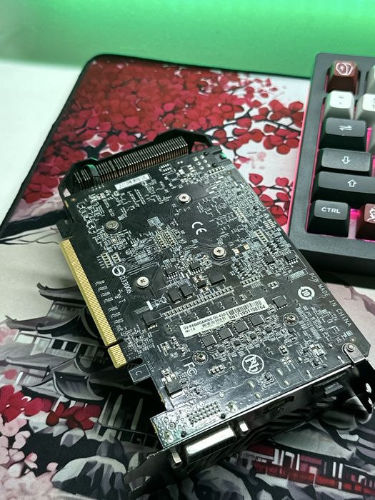 Gigabyte Radeon RX 560 Gaming OC 4GB | 128-bit | Охолодження WINDFORCE
