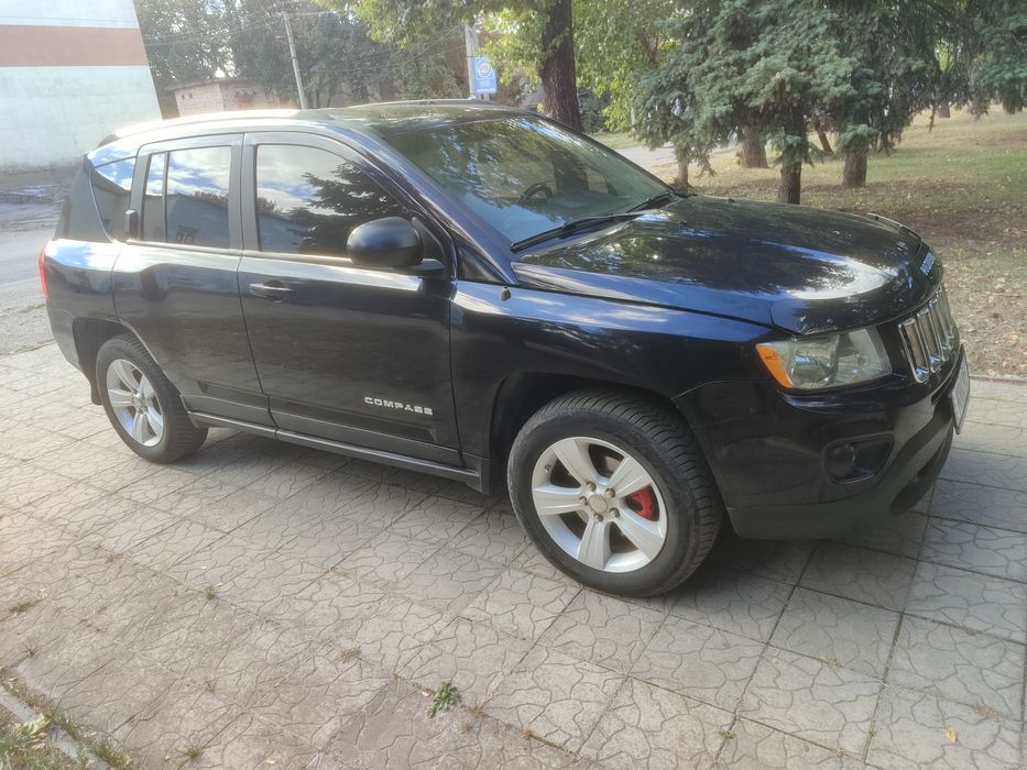Продам Jeep COMPASS