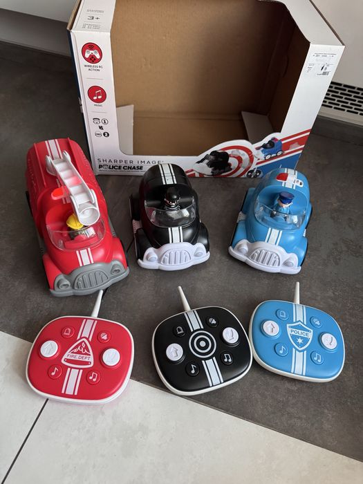 samochód na pilot sterowany zestaw policja złodziej wyścigi gra świeci