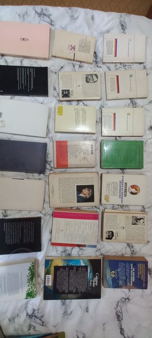 Conjunto Livros Antigos variados