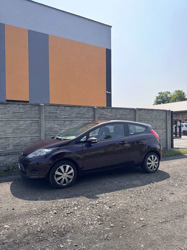 Ford fiesta mk7 1.2 uszkodzona