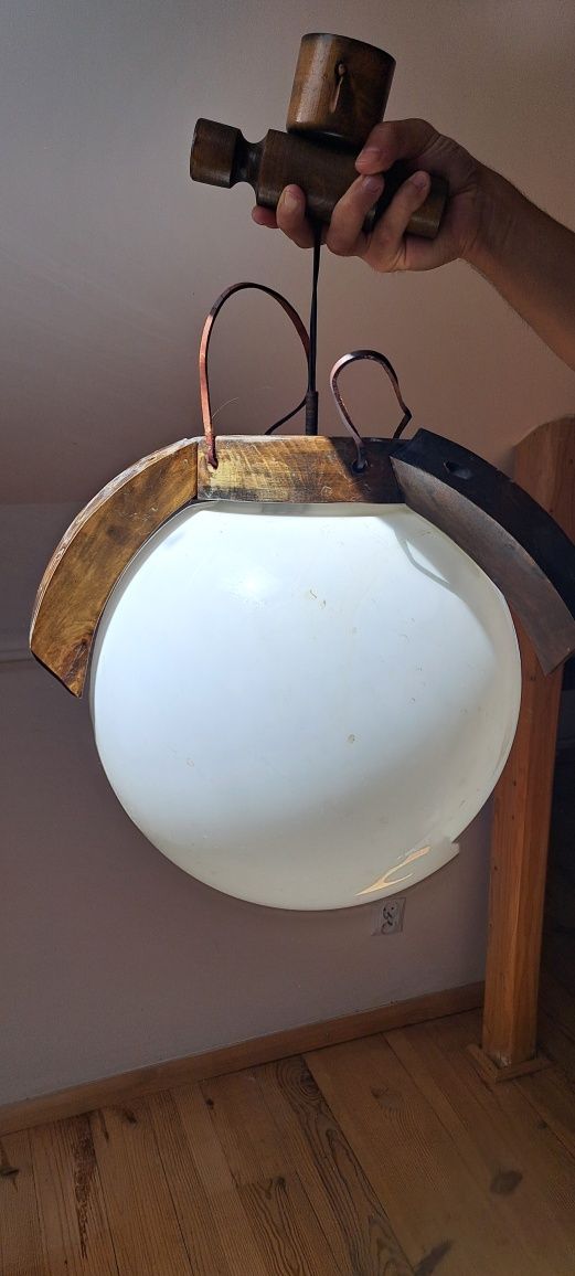 Lampa kula szklana z drewnem wymiar 35 cm z drewnem i 30 cm bez drewna