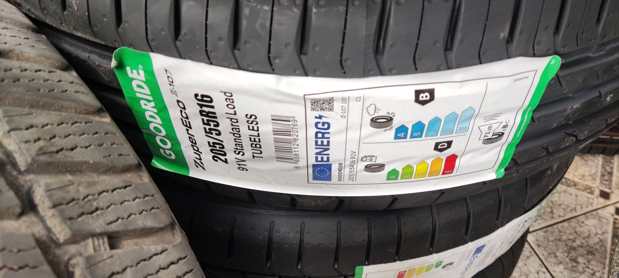 Nowe opony Goodride 205/55r16 lato