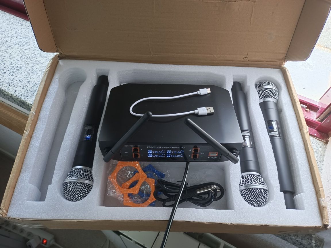 Micros sem fios "3 micros"