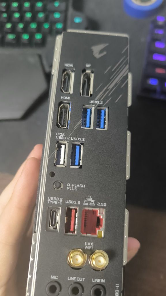 Mini-ITX ПК комплект R7 5800X, 64gb 3200mhz, 2x 512gb m2., b550iaorus