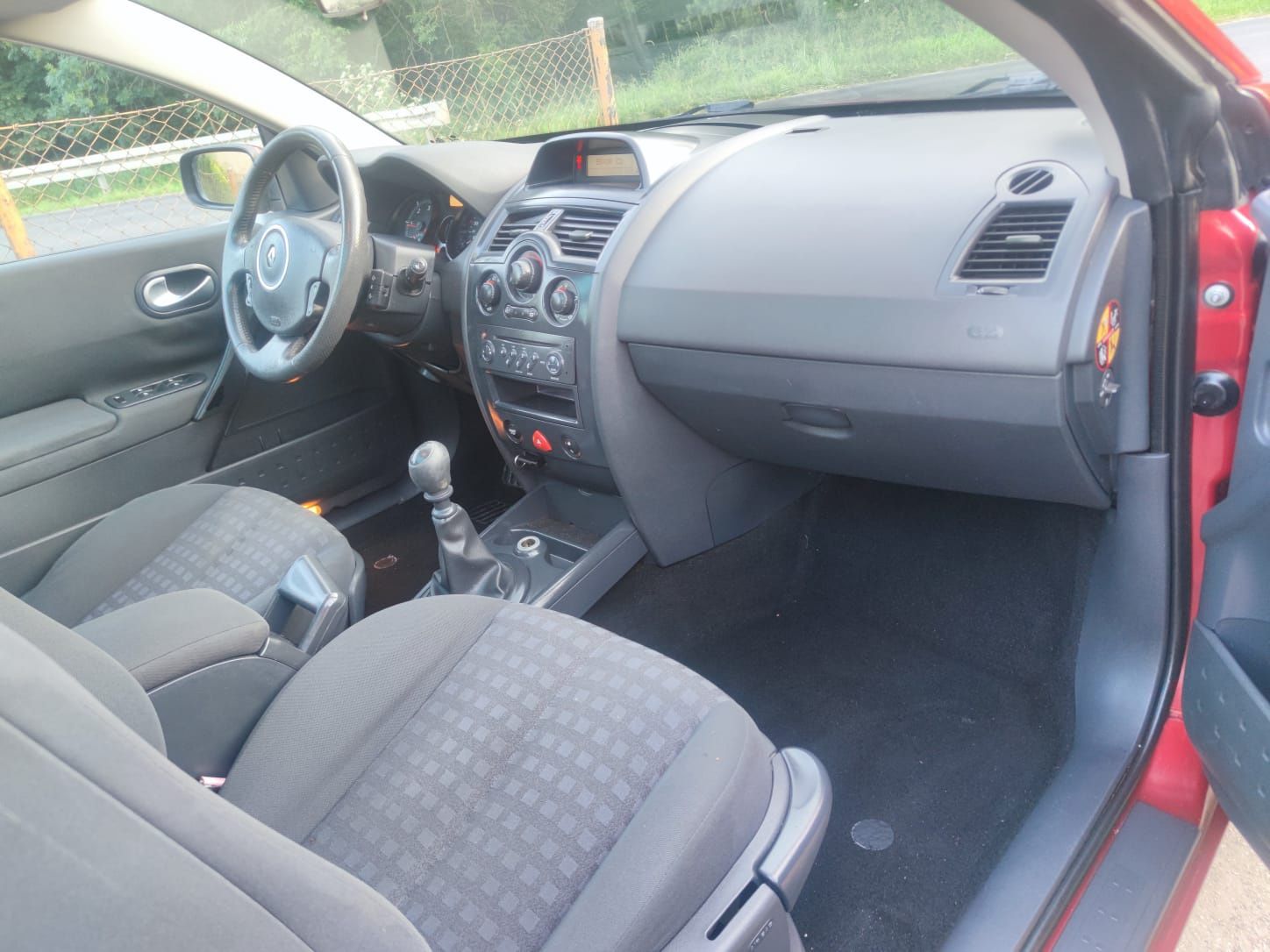 Renault Megane 2 cabrio 1.9 dCi 130 koni