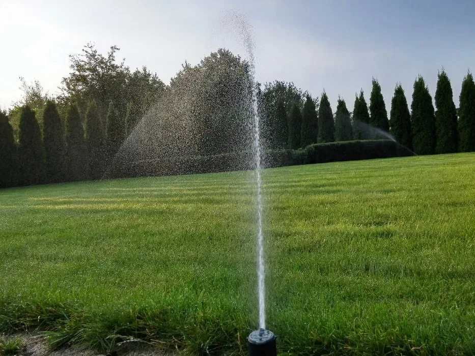 Automatyczne systemy nawadniania nawadnianie ogrodu podlewanie