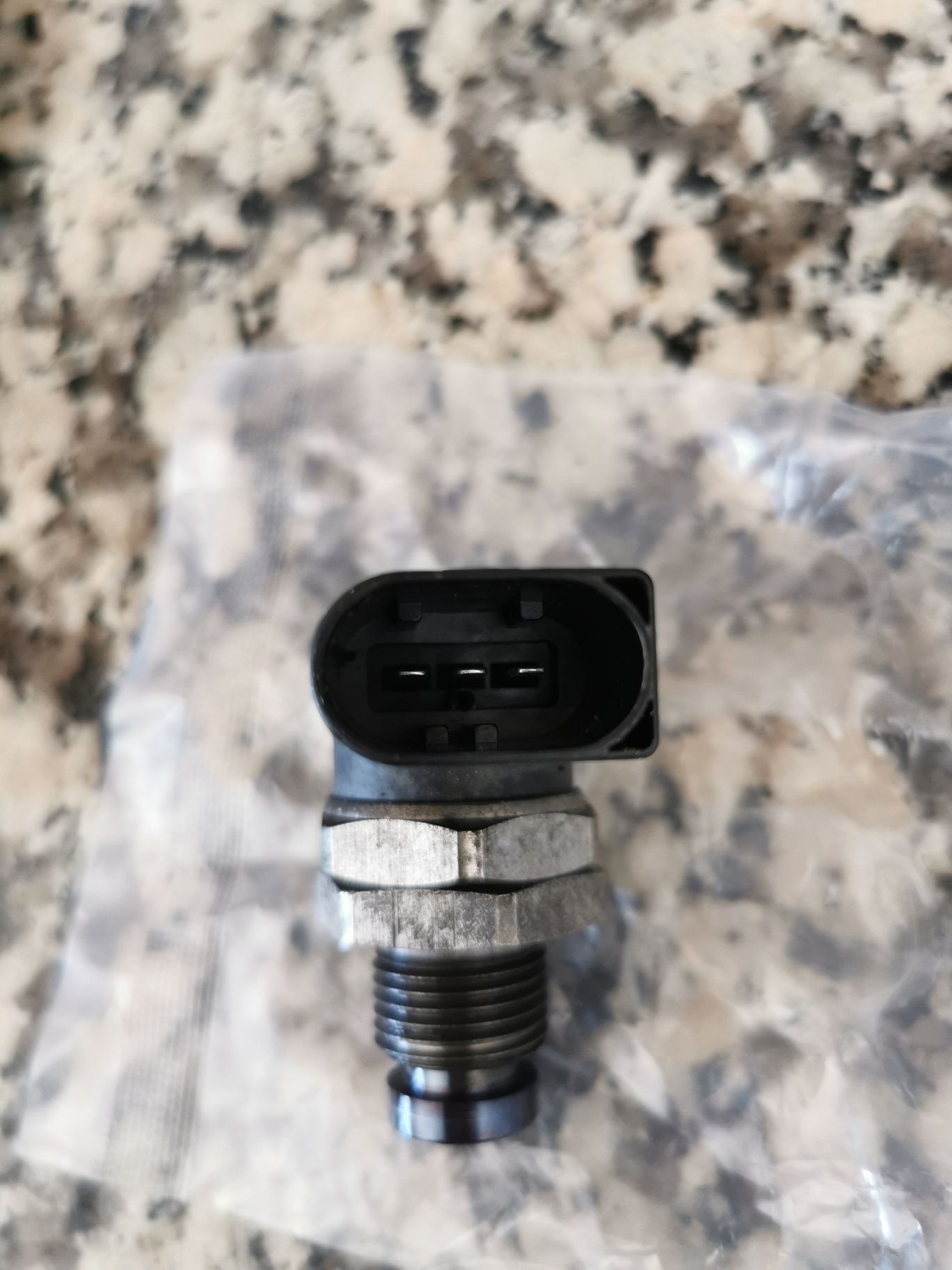 Sensor de pressão gasóleo