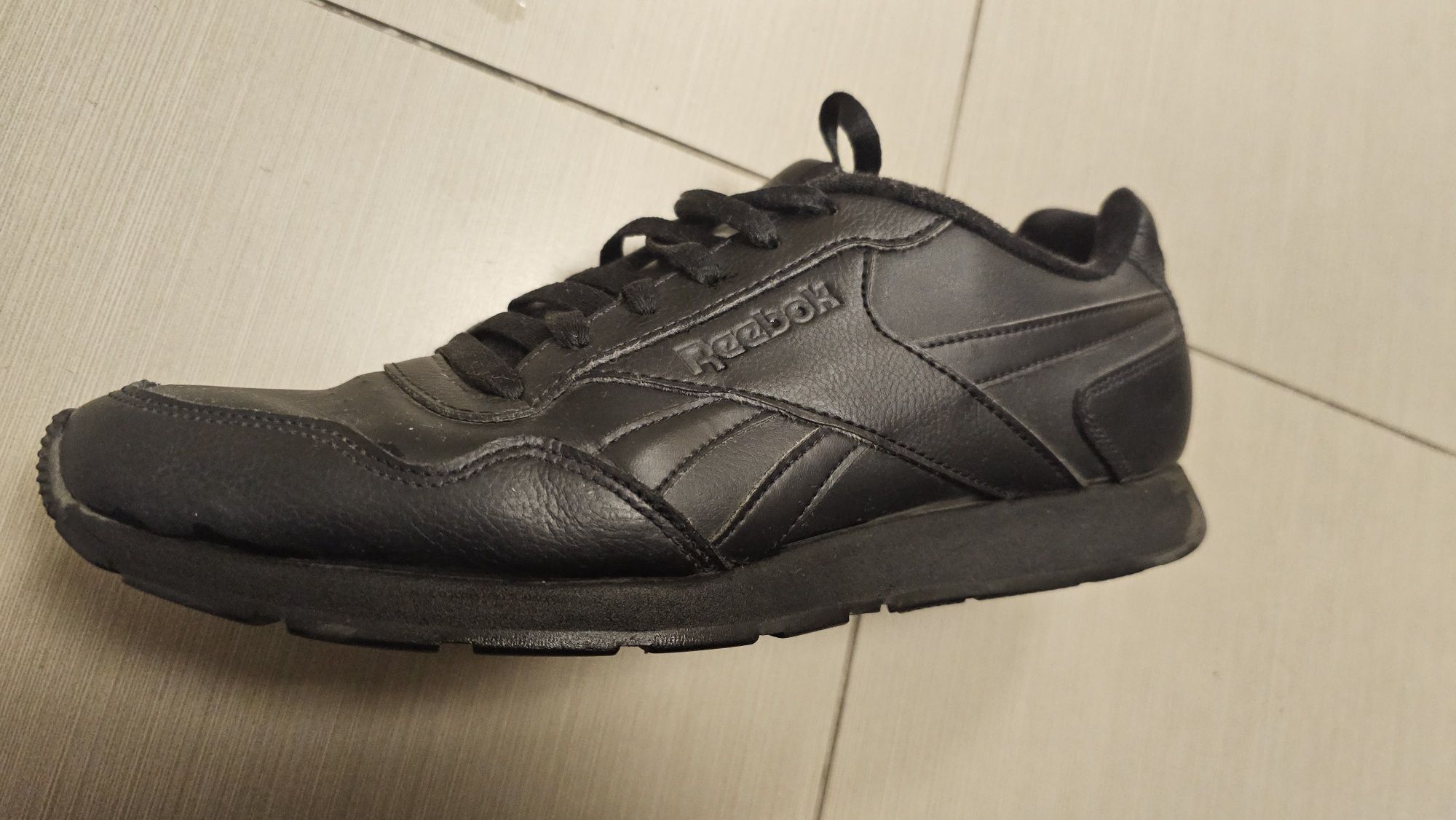 Чоловічі кросівки Reebok Royal Glide