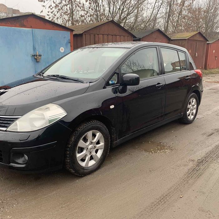 Nissan Tiida 2007