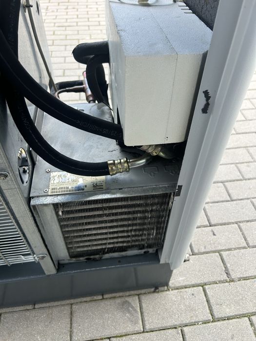 Kompresor śrubowy  ATLAS COPCO GA7 FF 7.5kw Z OSUSZACZEM
