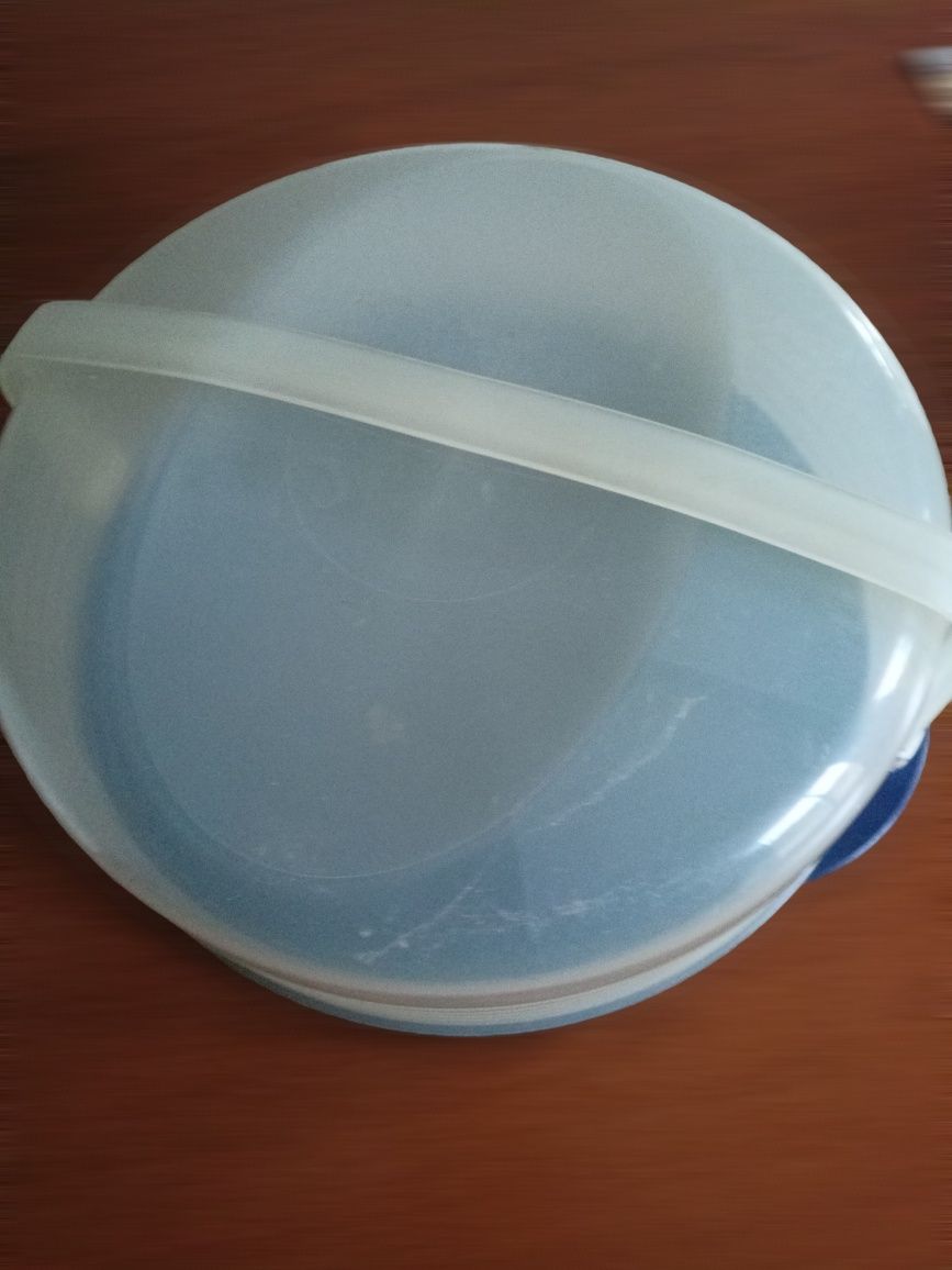 Tupperware pojemnik na tort