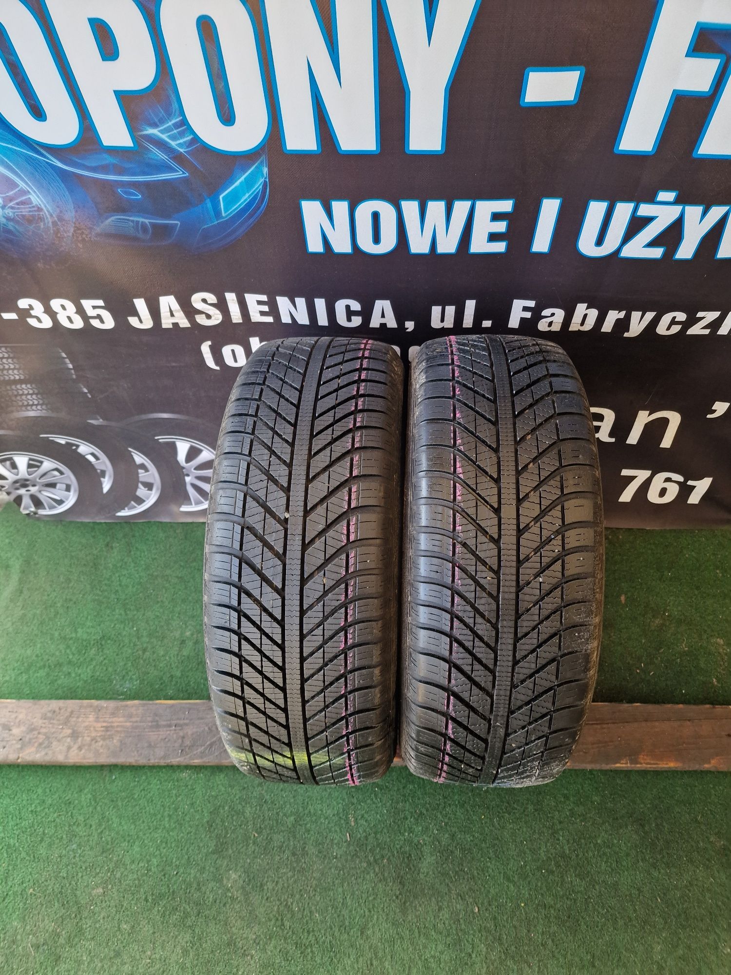 Opony Całoroczne 205/55/16 Goodyear Para  7.5mm