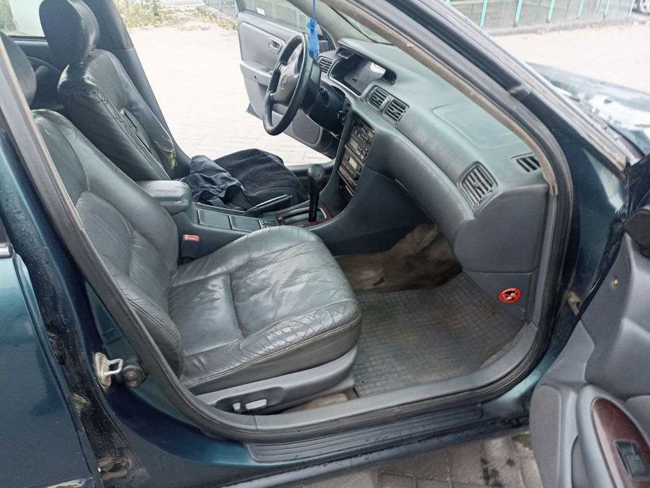 Продам Тойота Камри 20 автомат с переоформлением