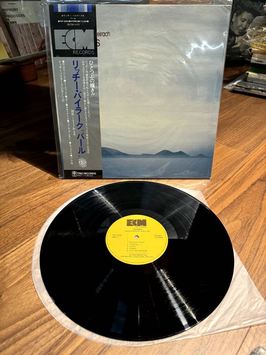 Продам чудові японські платівки в мінт стані LP