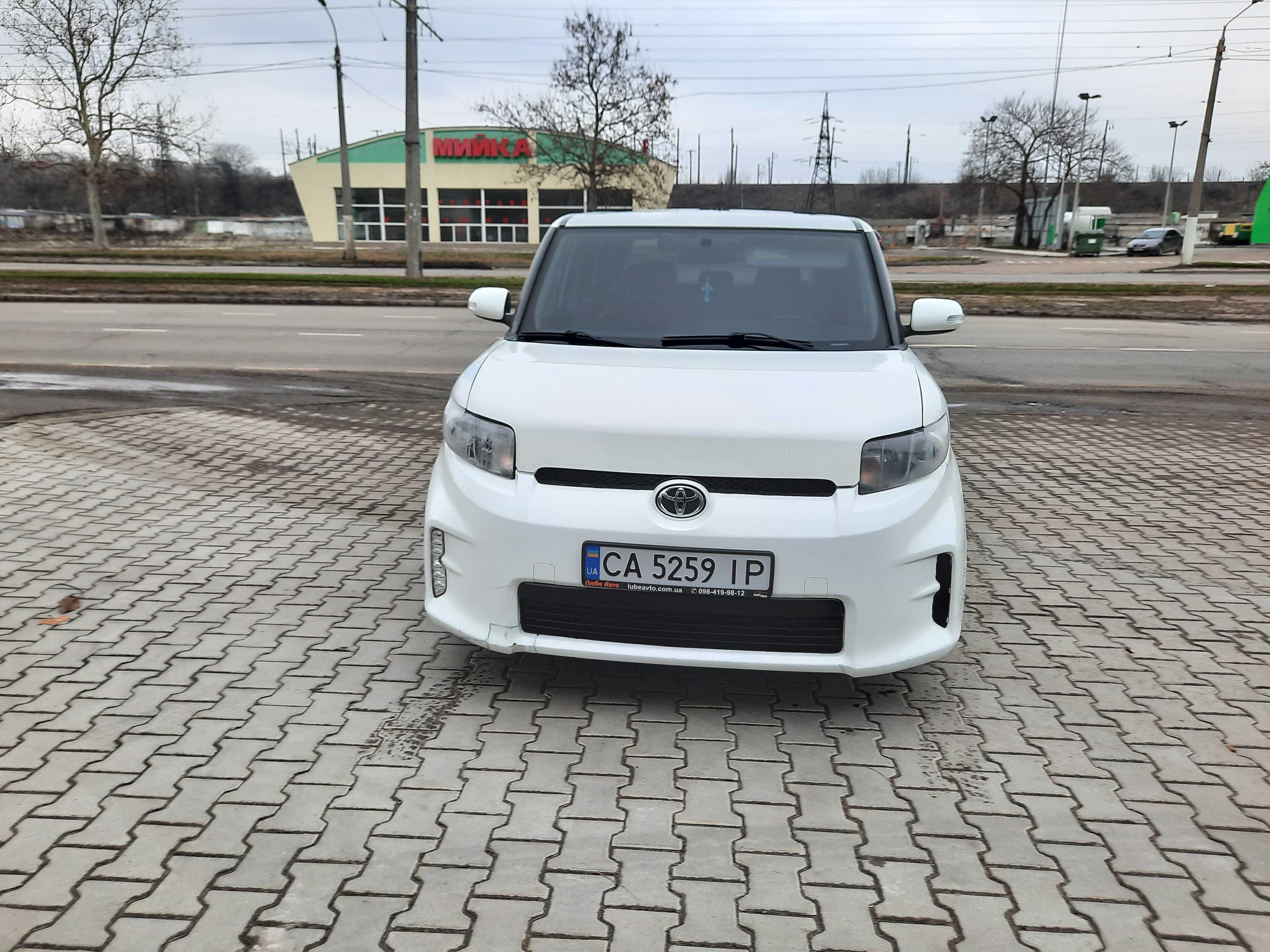 Toyota Scion    LPI автомат 2,4 л. 2013г.в.