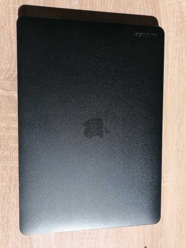Mac Book Pro 13,3 cala