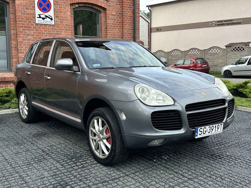 Porsche Cayenne Turbo 4.5 V8 450km, Bogato wyposażone