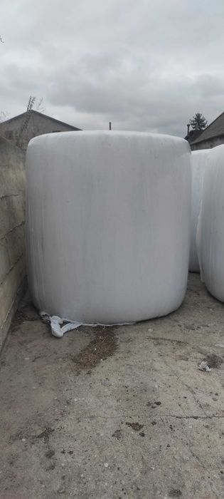 Kiszonka z kukurydzy w belach, sianokiszonka