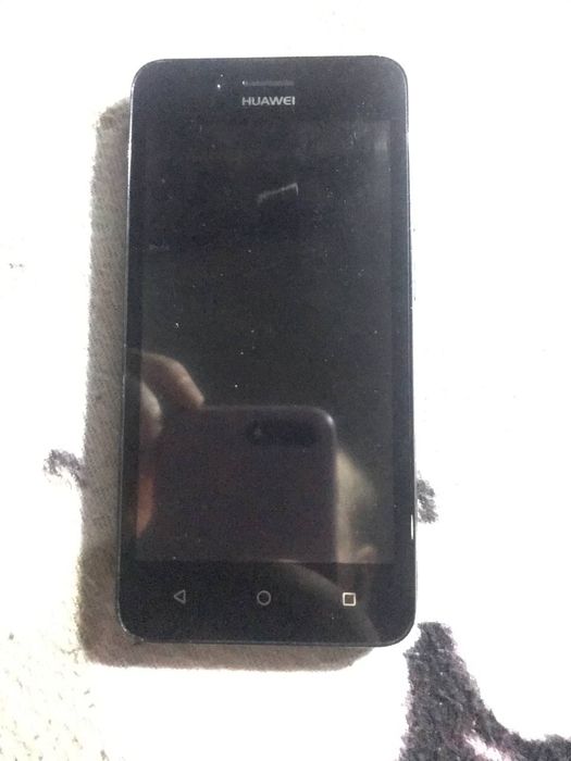 Huawei Y3 II  (LUA-U22) 8 GB на запчастини