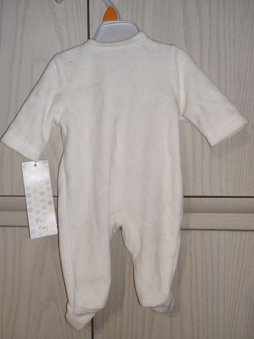 Kombinezon dla dziecka 44cm