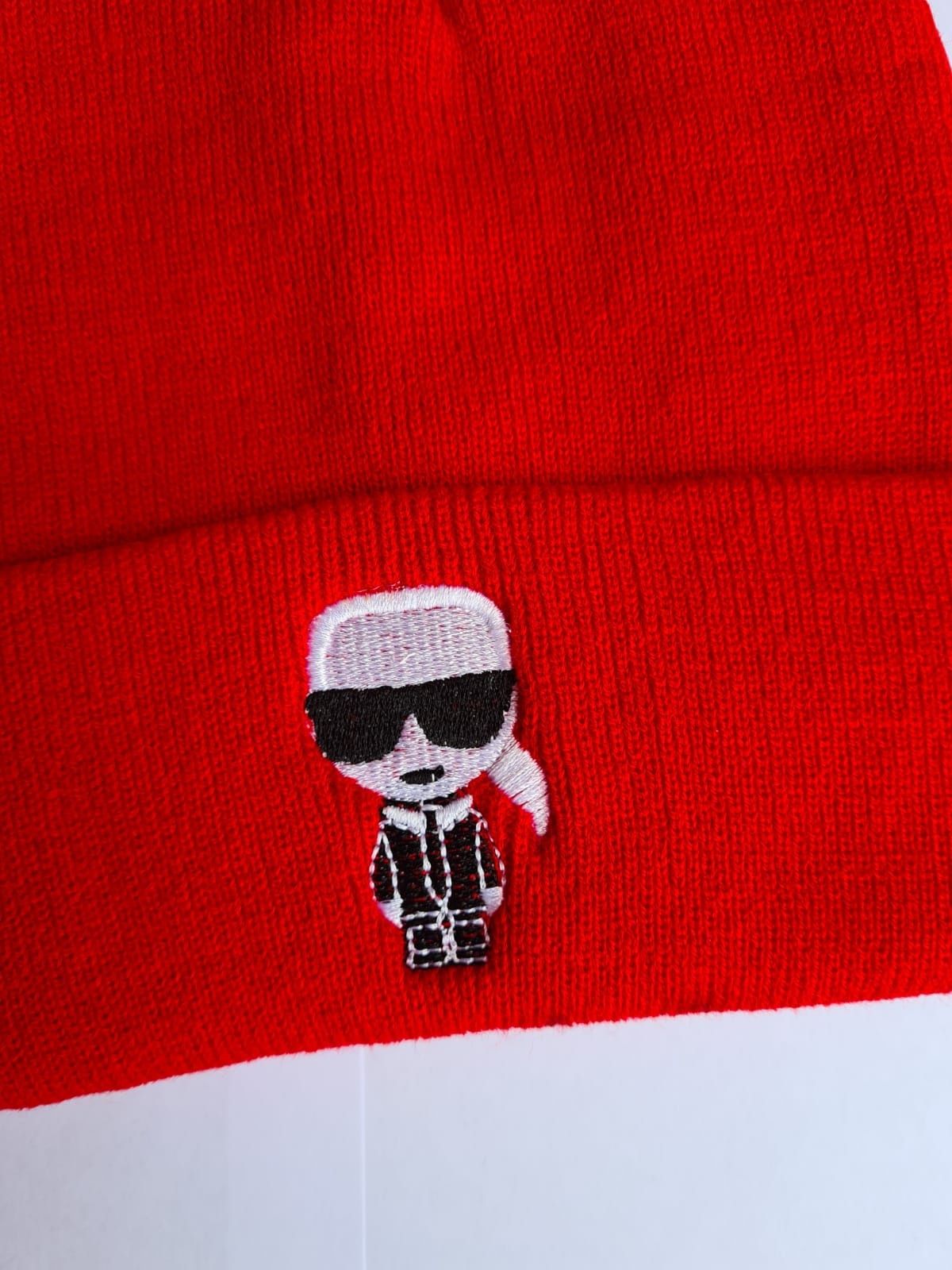 Czapka jesienno-zimowa czerowna Karl Lagerfeld