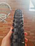 Pneu Shwalbe Dirty Dan 27.5 - NOVO