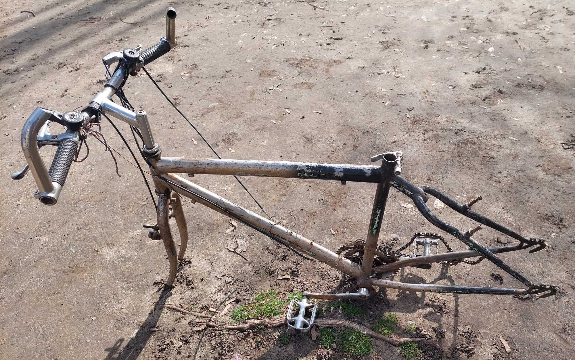 Велосипедные рамы: спорт 26" и складная Десна-2 20"