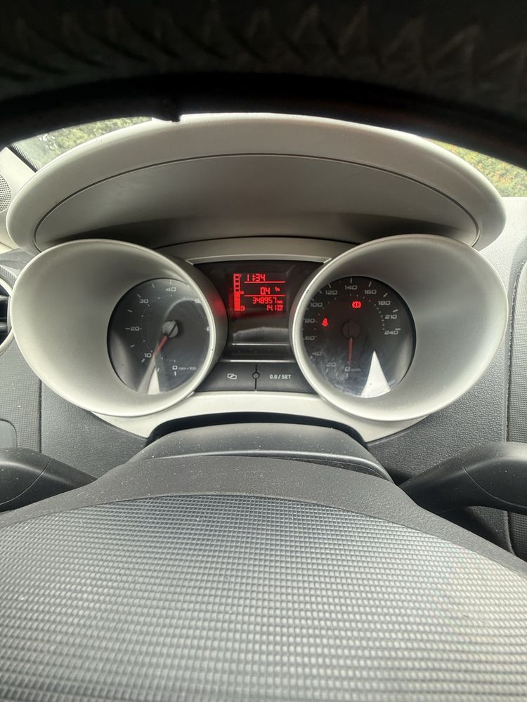 SEAT IBIZA 1.6 TDI com 105cv | versão 25 anos