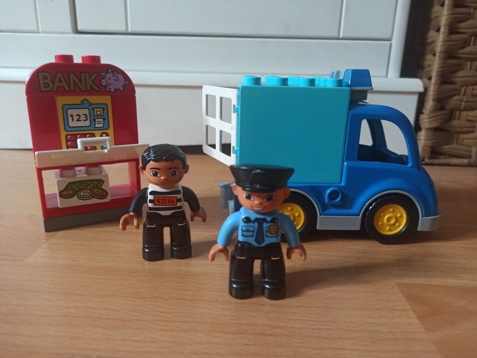 Zestaw klocków Lego Duplo 10809 Patrol Policyjny