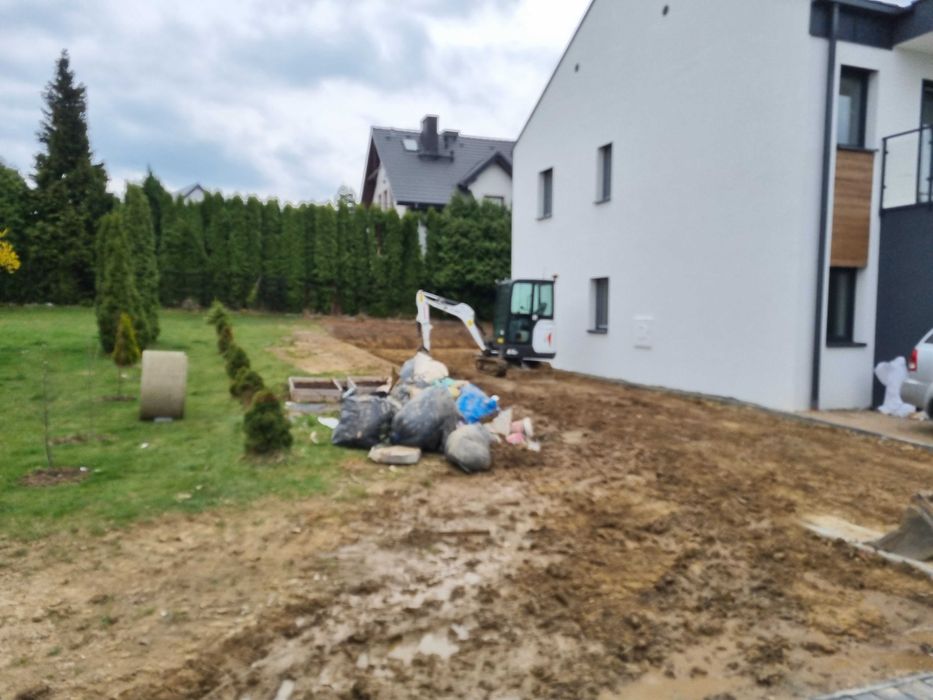 Uslugi koparkami gasienicowymi wozidlami