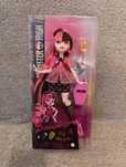 Lalka Monster Hight Draculaura Mattel 4+