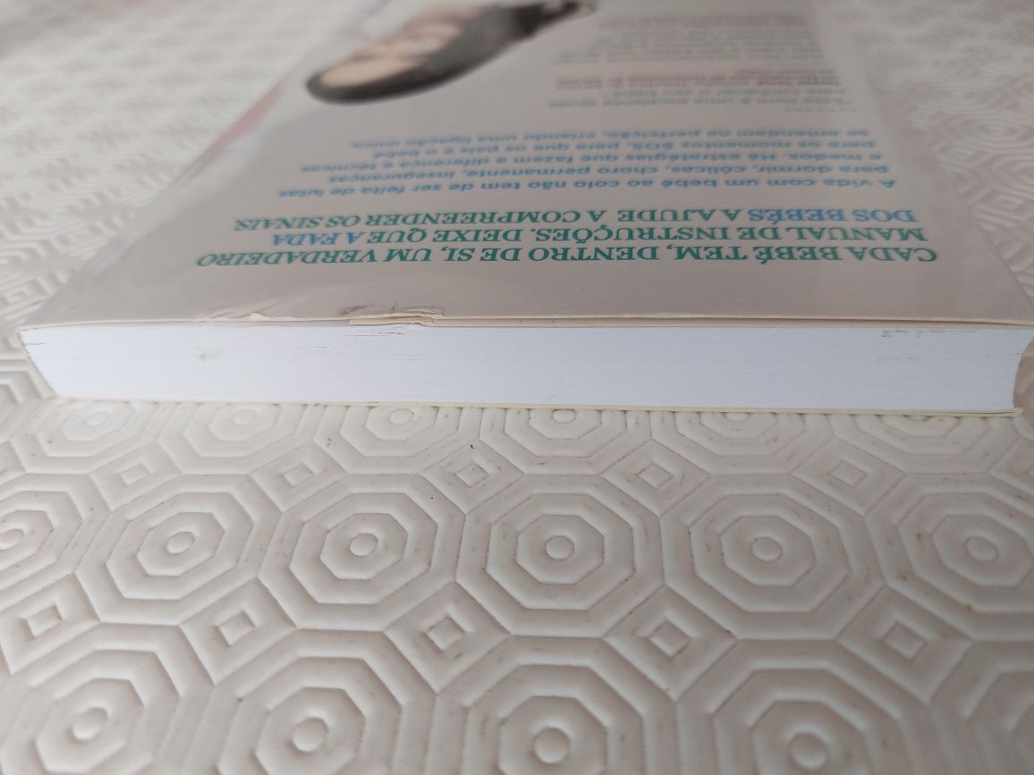 Livro "Os bebés também querem dormir"
De Constança Cordeiro Ferreira,