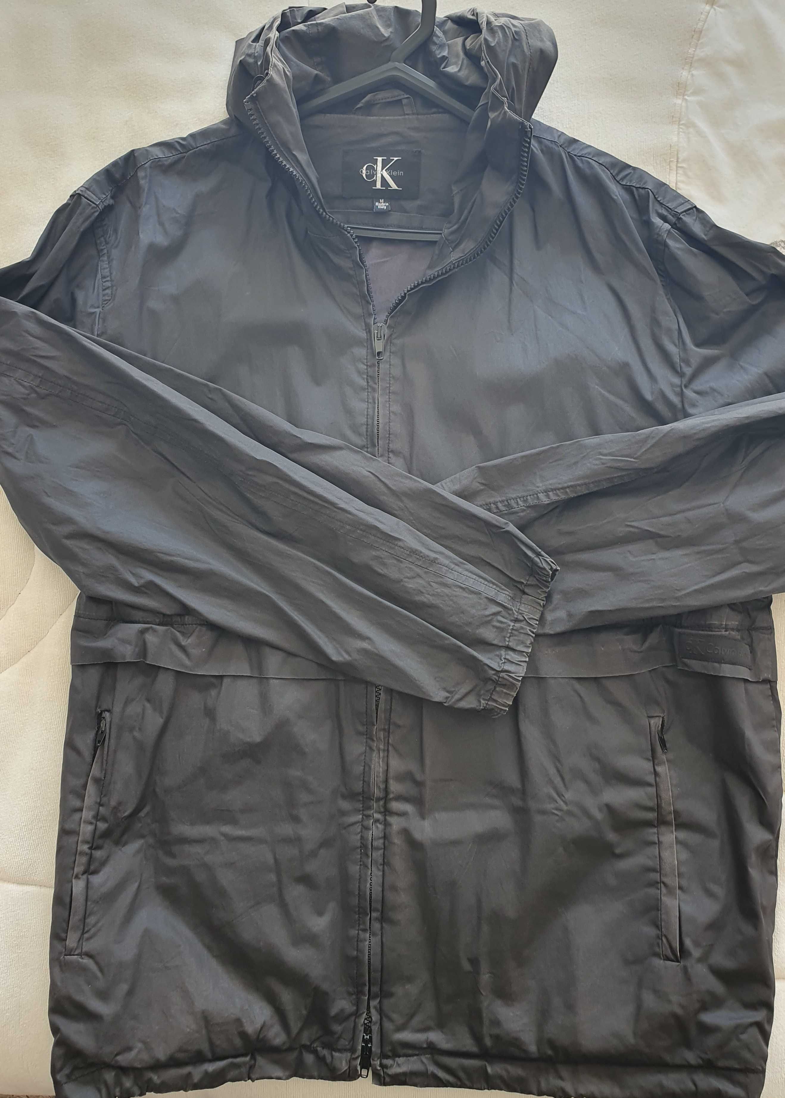 Casaco / Corta vento "M", com capuz, marca CK Calvin Klein, original
