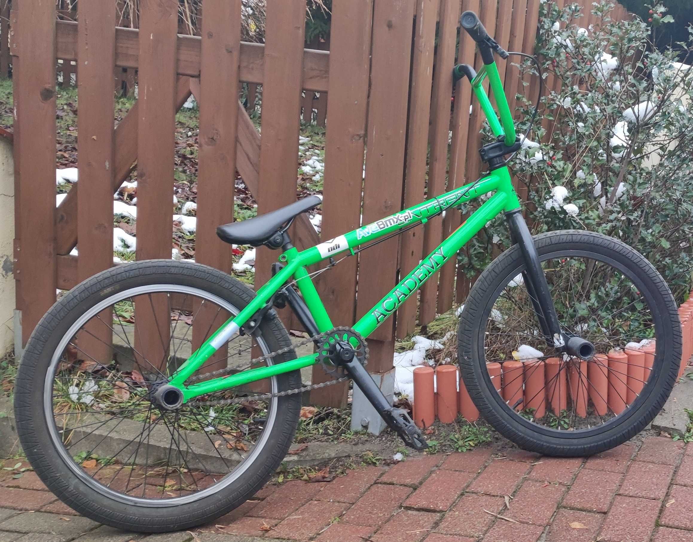 Rower AVE BMX Academy ENTRANT Green / Black