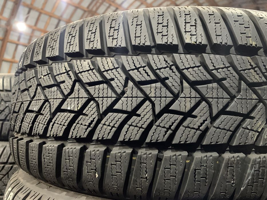 Шини б/у зима 205/55 R16 Dunlop WinterSport 5