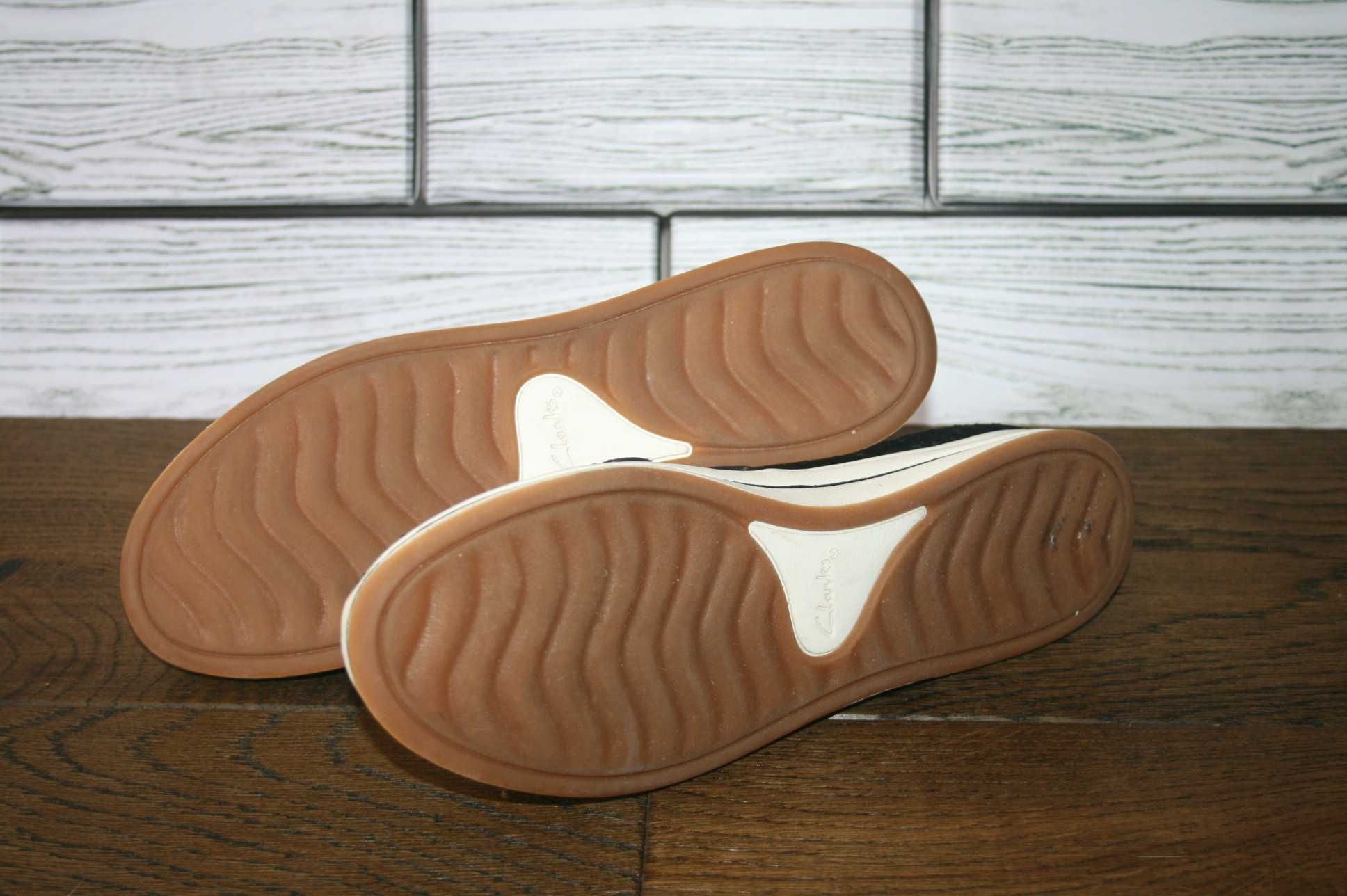 Мокасины Clarks  невесомые 36р.(22, 5 см)
